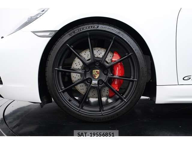 Porsche 718 Boxster 2023-12 8231297-8