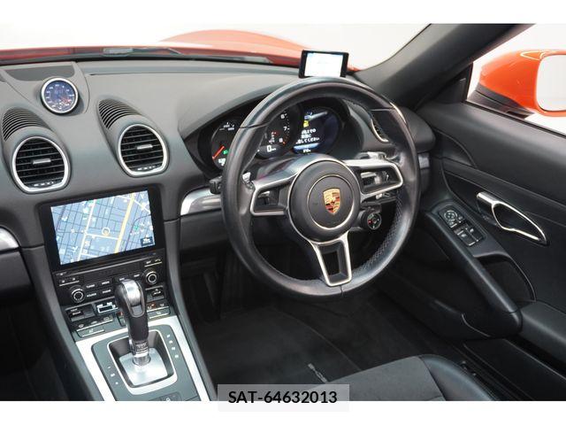 Porsche 718 Boxster 2017-01 8246331-15