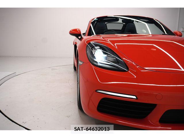 Porsche 718 Boxster 2017-01 8246331-29