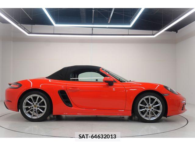 Porsche 718 Boxster 2017-01 8246331-3