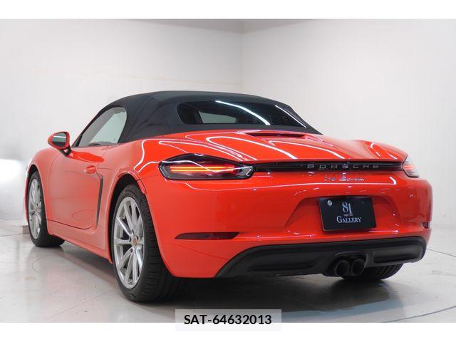 Porsche 718 Boxster 2017-01 8246331-5