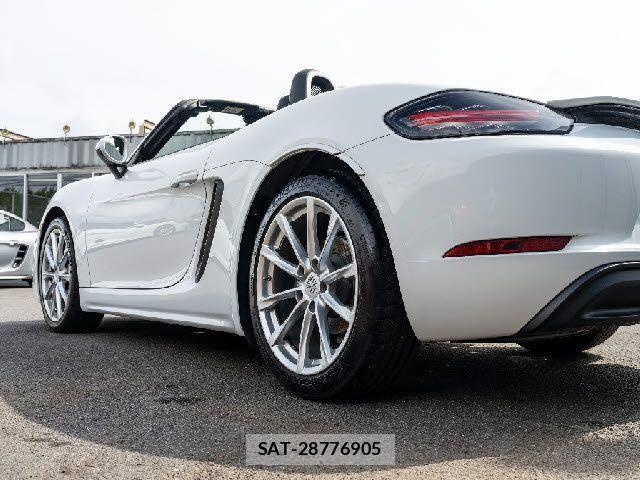 Porsche 718 Boxster 2017-06 7878767-10