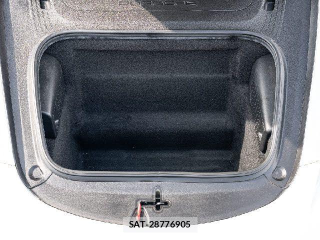 Porsche 718 Boxster 2017-06 7878767-5