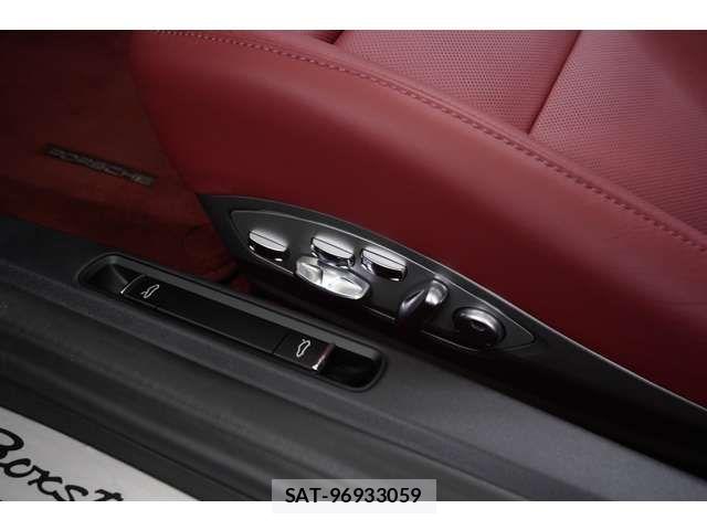 Porsche 718 Boxster 2025-02 8337381-9