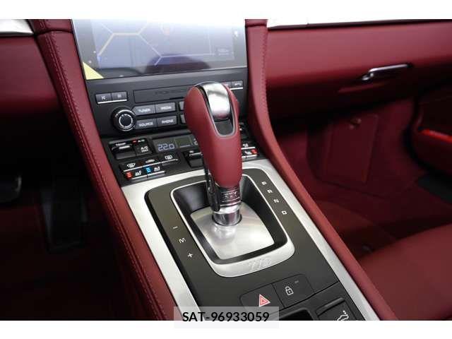 Porsche 718 Boxster 2025-02 8337381-14