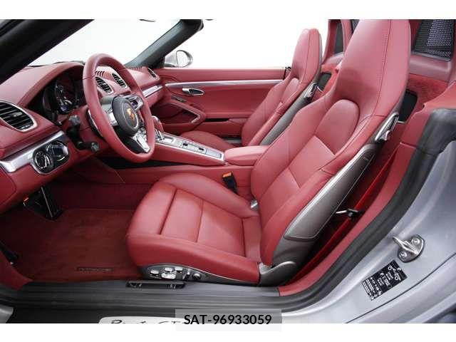 Porsche 718 Boxster 2025-02 8337381-1