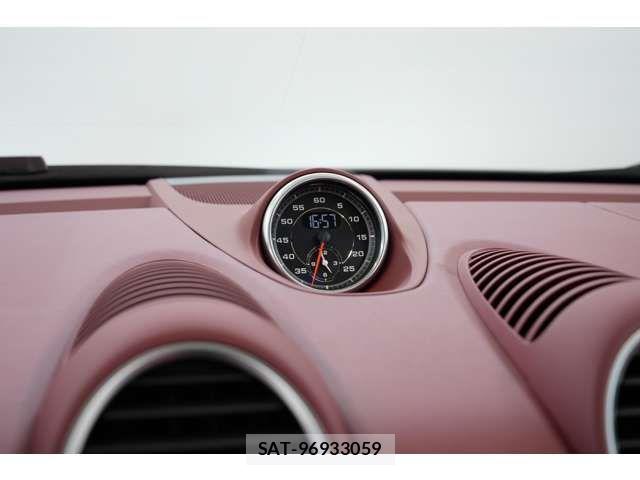 Porsche 718 Boxster 2025-02 8337381-8