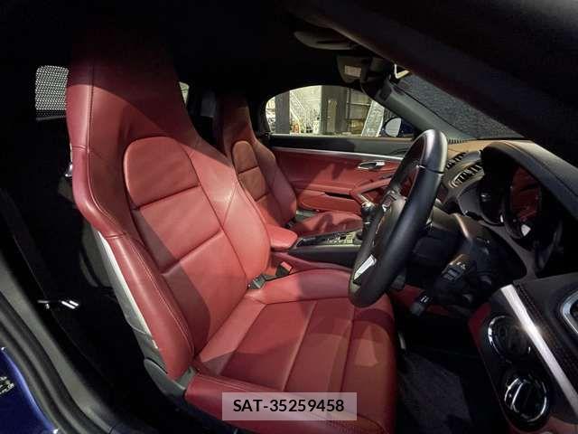 Porsche 718 Boxster 2023-06 8745193-12