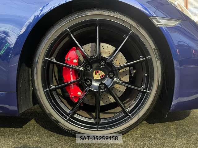 Porsche 718 Boxster 2023-06 8745193-8