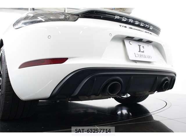 Porsche 718 Boxster 2021-01 8850347-4