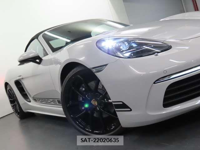 Porsche 718 Boxster 2024-10 8881549-10