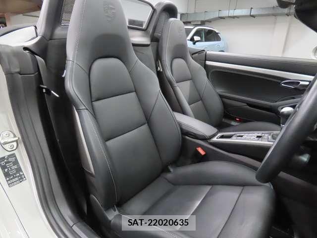 Porsche 718 Boxster 2024-10 8881549-17