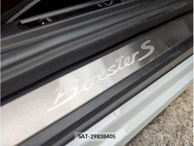 Porsche 718 Boxster 2016-07 989242-13