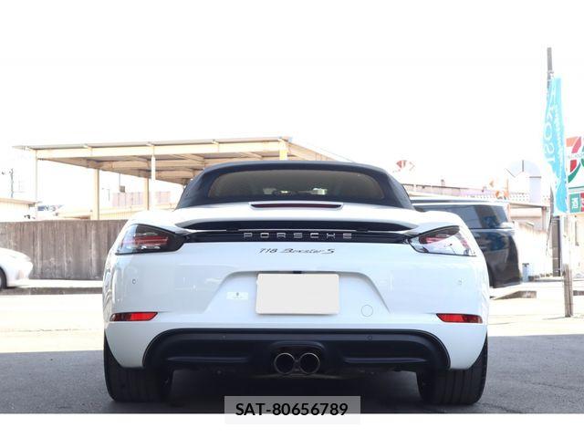 Porsche 718 Boxster 2019-05 6752847-2