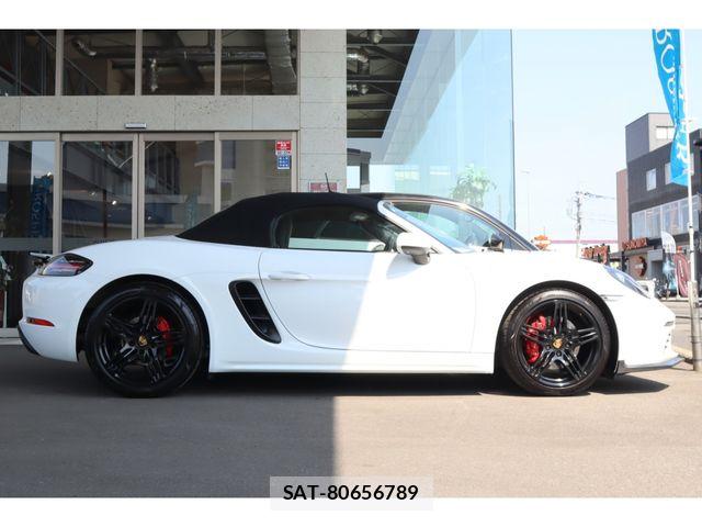 Porsche 718 Boxster 2019-05 6752847-3
