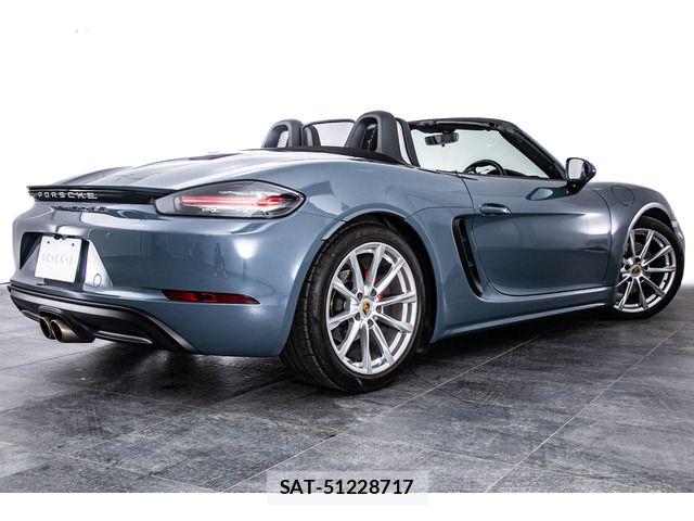 Porsche 718 Boxster 2016-10 7393535-12