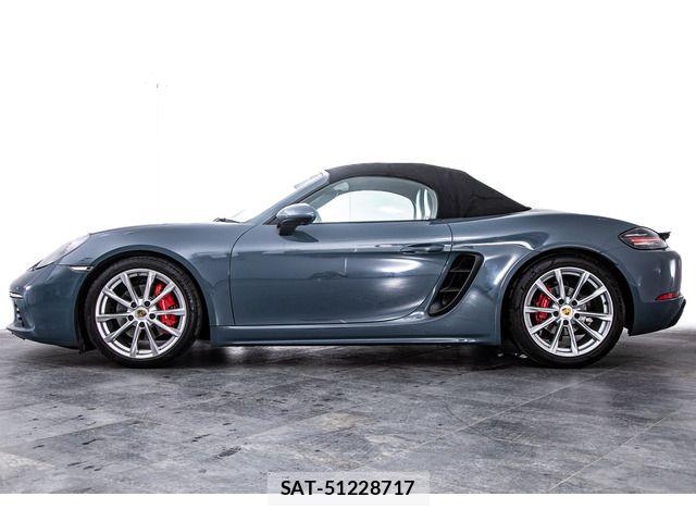 Porsche 718 Boxster 2016-10 7393535-17