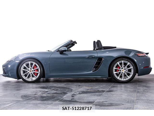 Porsche 718 Boxster 2016-10 7393535-7