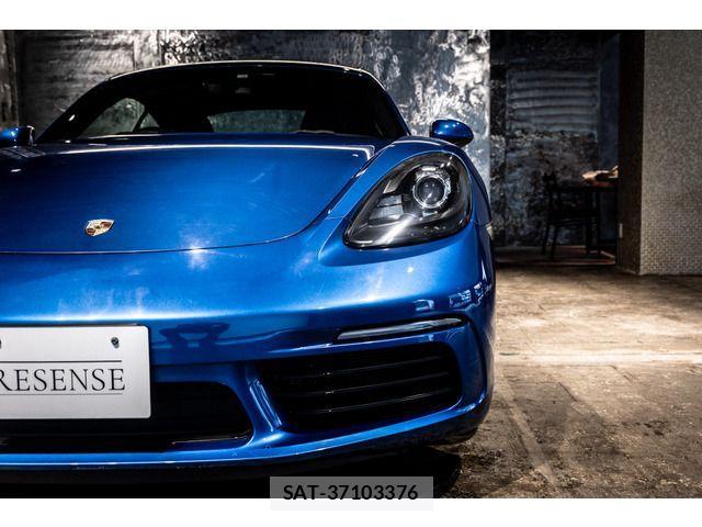 Porsche 718 Cayman 2018-05 958895-11