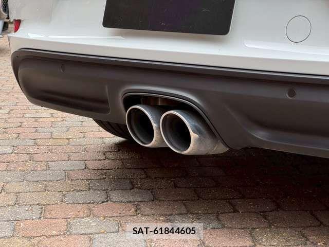 Porsche 718 Cayman 2024-03 1042641-23