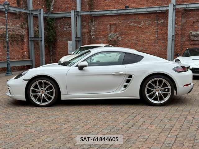 Porsche 718 Cayman 2024-03 1042641-7
