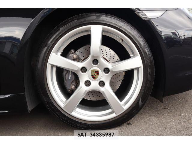 Porsche 718 Cayman 2019-06 6673138-17