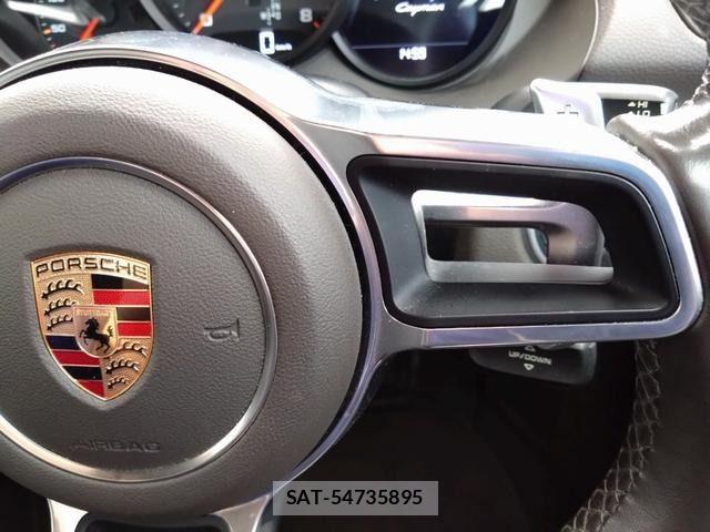 Porsche 718 Cayman 2017-02 6791409-12