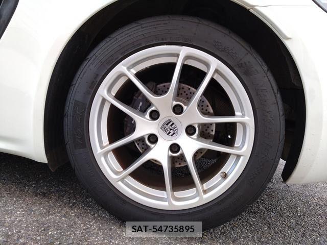 Porsche 718 Cayman 2017-02 6791409-6