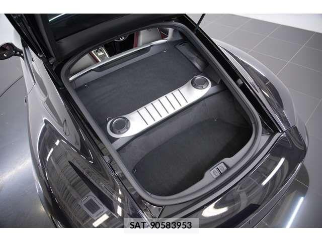 Porsche 718 Cayman 2019-05 6816551-11