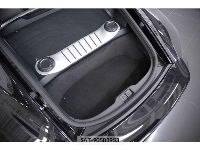 Porsche 718 Cayman 2019-05 6816551-12