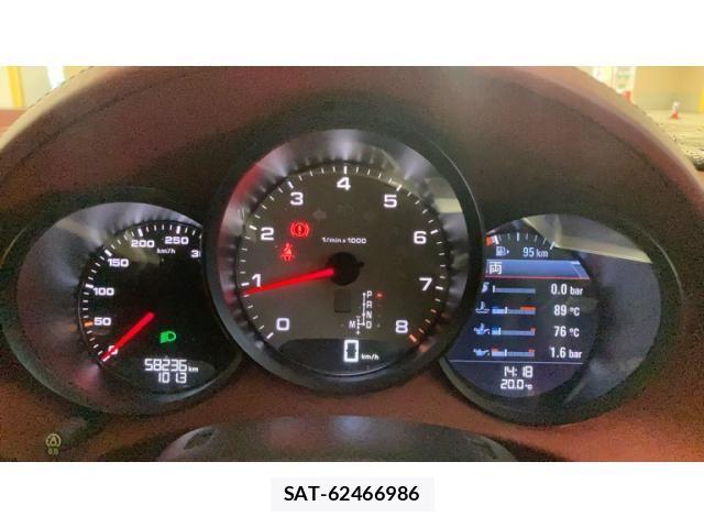 Porsche 718 Cayman 2017-11 7021233-13