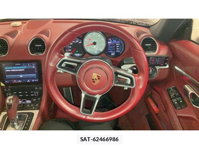 Porsche 718 Cayman 2017-11 7021233-14