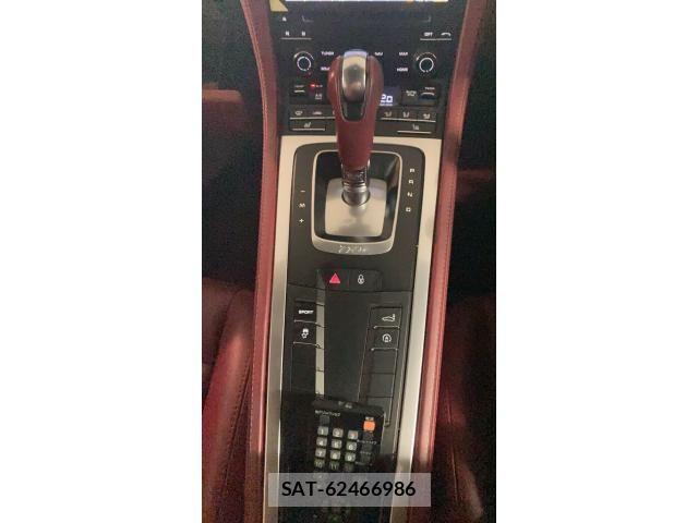 Porsche 718 Cayman 2017-11 7021233-22