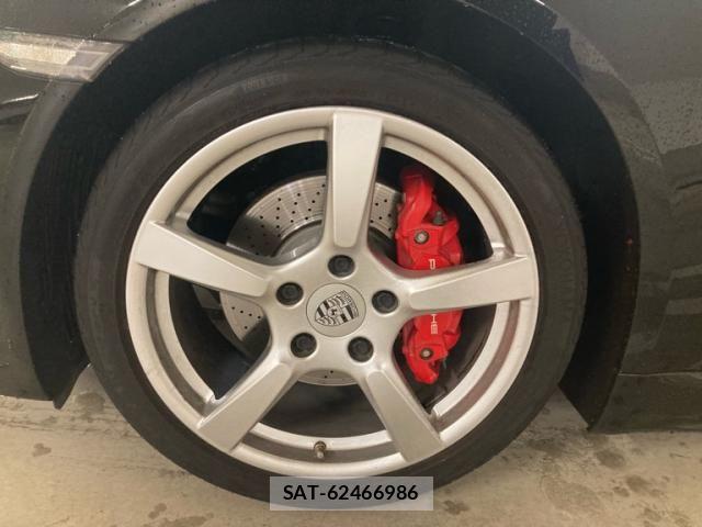 Porsche 718 Cayman 2017-11 7021233-5