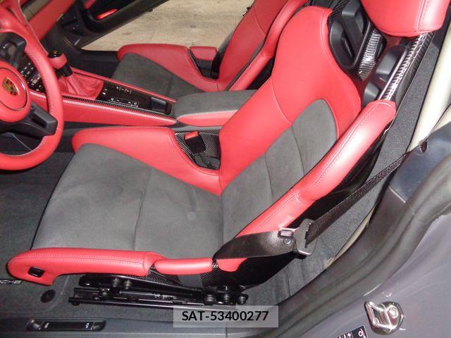 Porsche 718 Cayman 2024-02 7456759-11
