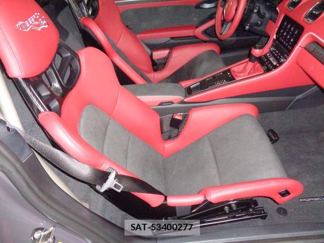 Porsche 718 Cayman 2024-02 7456759-12