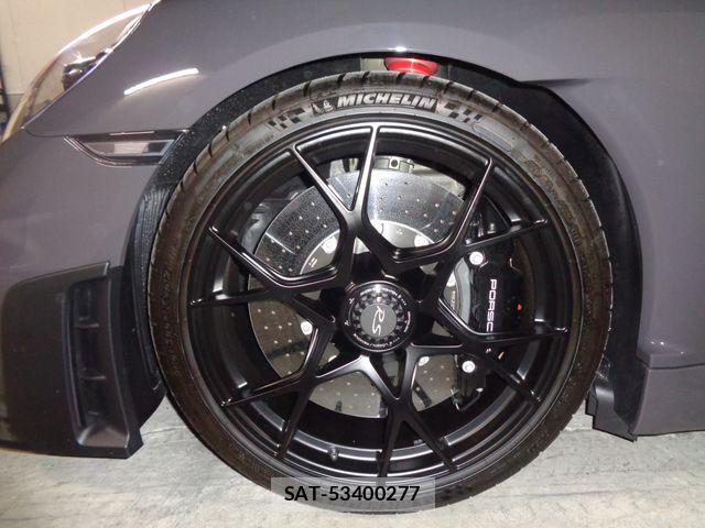 Porsche 718 Cayman 2024-02 7456759-14