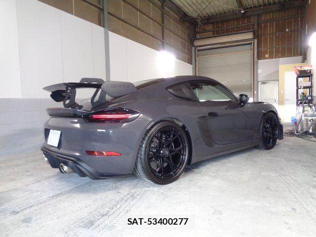 Porsche 718 Cayman 2024-02 7456759-26