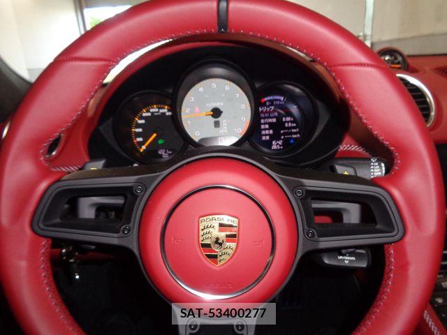 Porsche 718 Cayman 2024-02 7456759-5