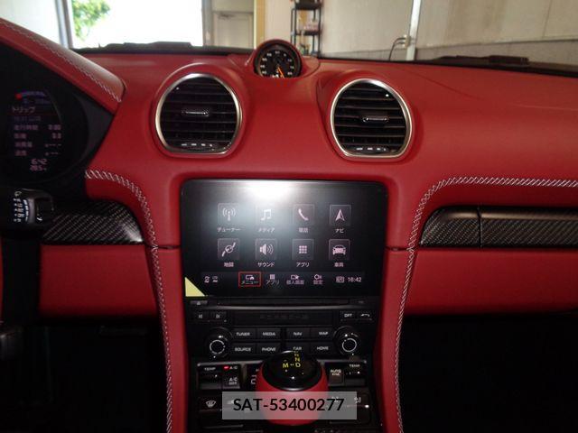 Porsche 718 Cayman 2024-02 7456759-6