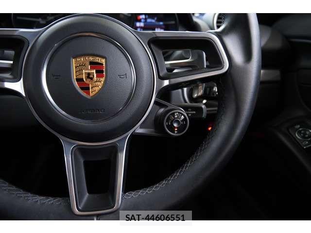 Porsche 718 Cayman 2018-03 7509681-10