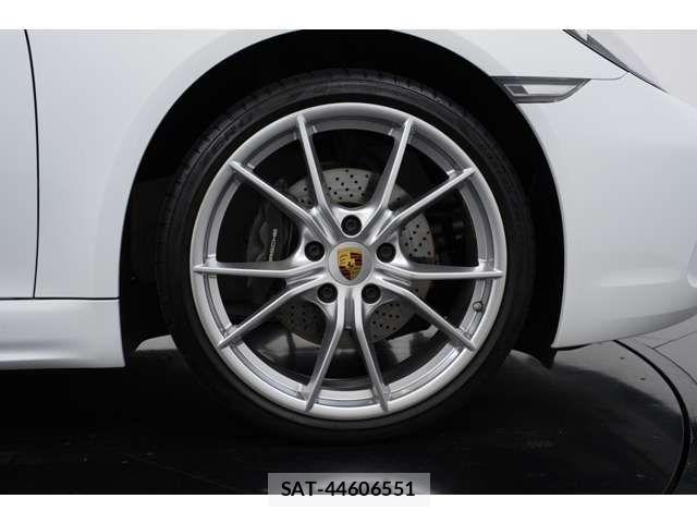Porsche 718 Cayman 2018-03 7509681-8