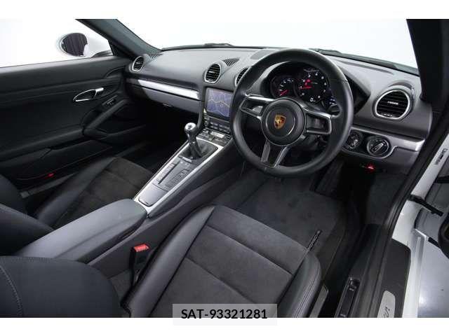 Porsche 718 Cayman 2018-06 7509671-16