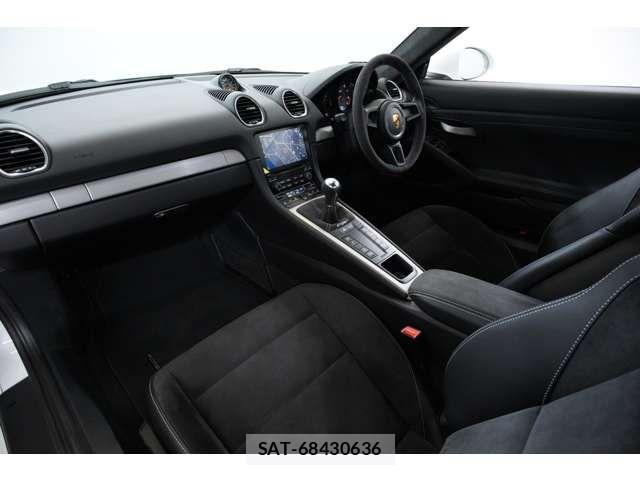 Porsche 718 Cayman 2021-03 7509663-9