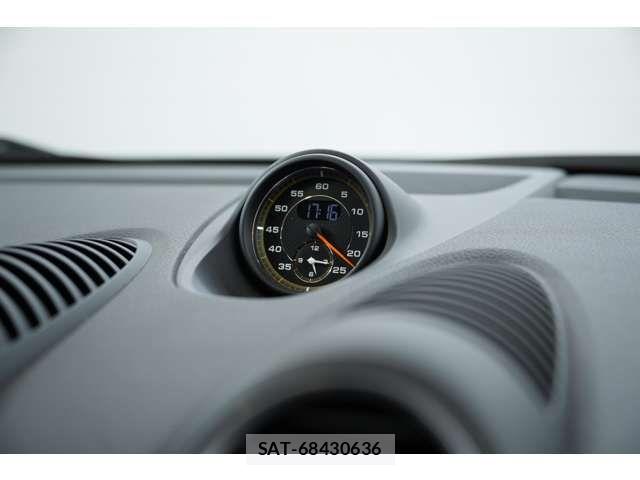 Porsche 718 Cayman 2021-03 7509663-13