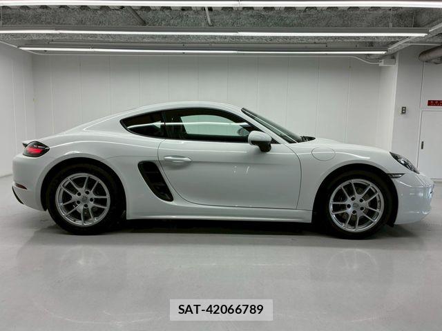Porsche 718 Cayman 2019-10 7619180-9