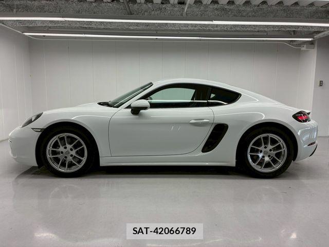 Porsche 718 Cayman 2019-10 7619180-15