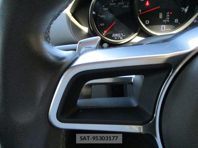Porsche 718 Cayman 2020-12 7788203-7