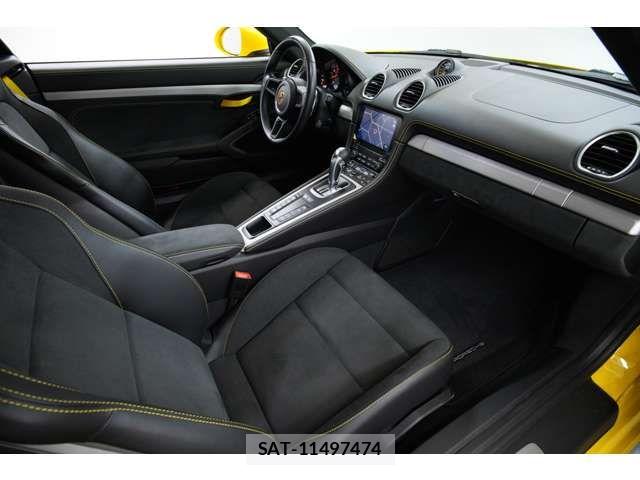 Porsche 718 Cayman 2022-09 7788204-12