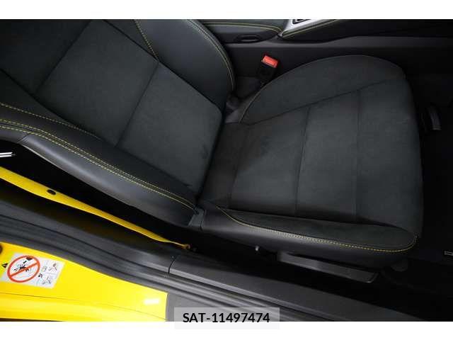 Porsche 718 Cayman 2022-09 7788204-14